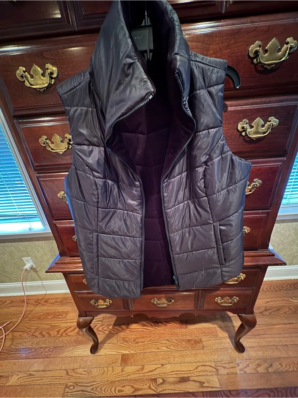 Chico's Quilted Puffer Vest in Dark Brown